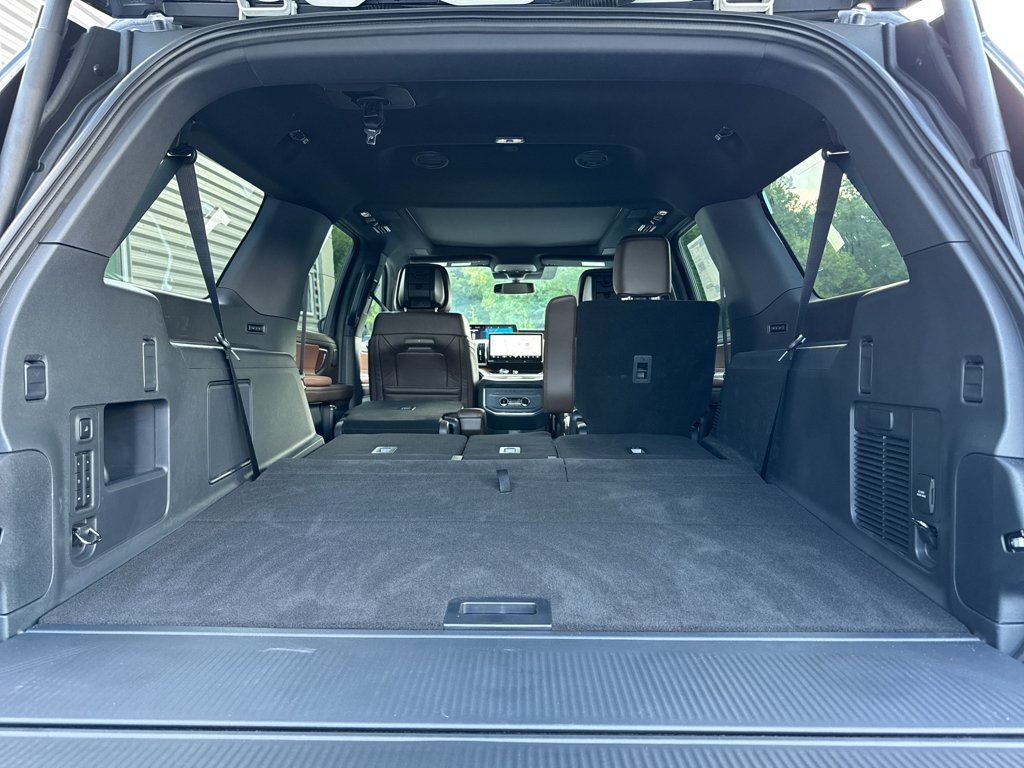 New 2027 Star White Metallic Tri-Coat Ford King Ranch image 8