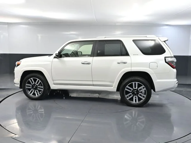 2023 Toyota 4Runner Limited - Photo 10