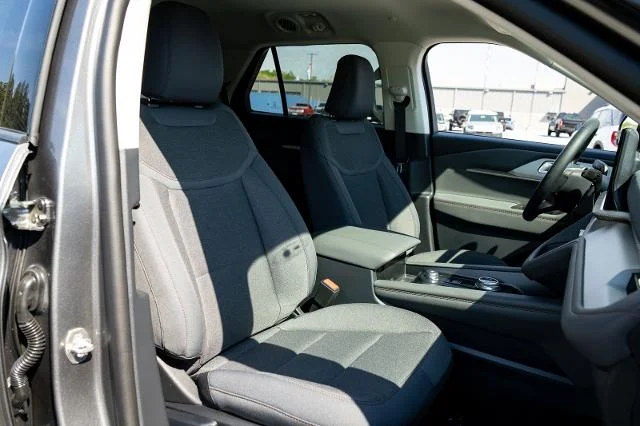 New 2026 Carbonized Gray Metallic Ford Active image 23