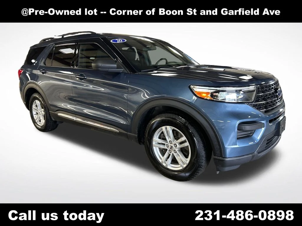 Used 2020 Blue Ford XLT image 7