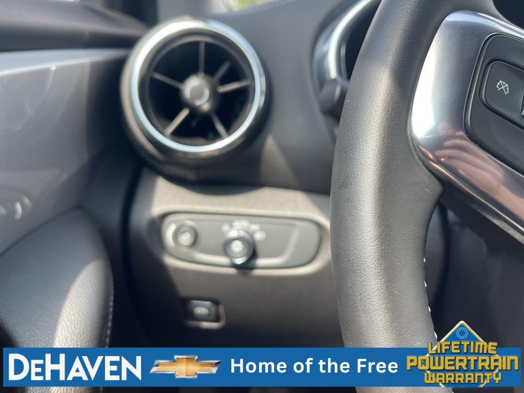 Used 2023 Black Chevrolet 3LT image 18
