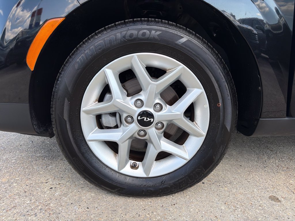 2025 Kia Soul LX - Photo 26