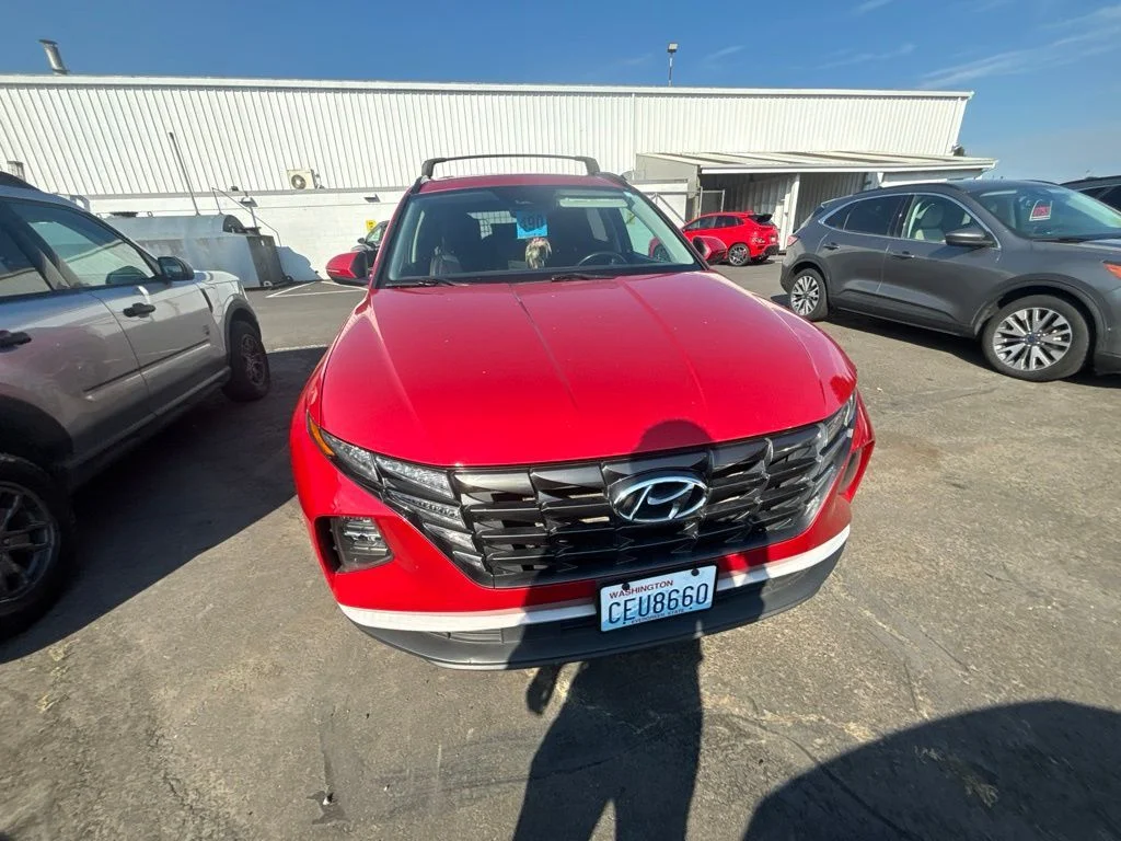 Used 2023 Red Hyundai SEL image 9