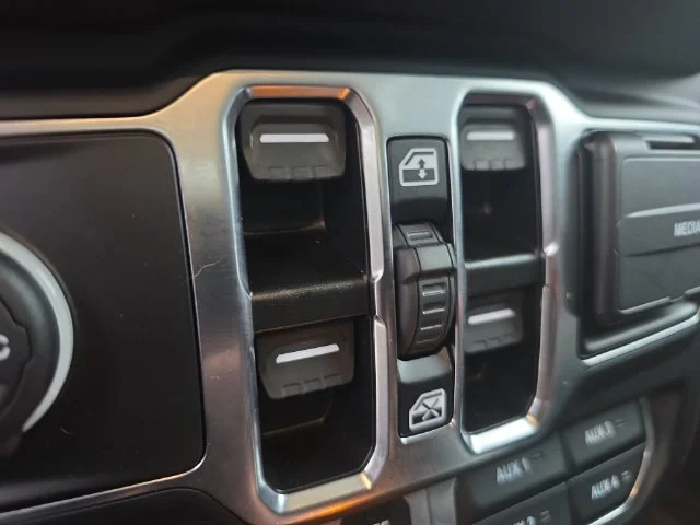 Used 2024 Gray Jeep Rubicon image 28