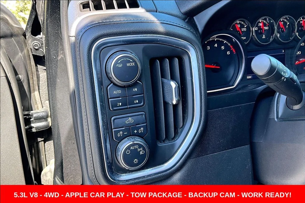 Used 2020 Black Chevrolet LT image 13