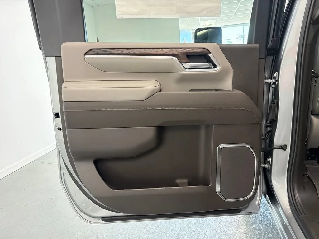 New 2026 Sterling Metallic GMC SLT image 8