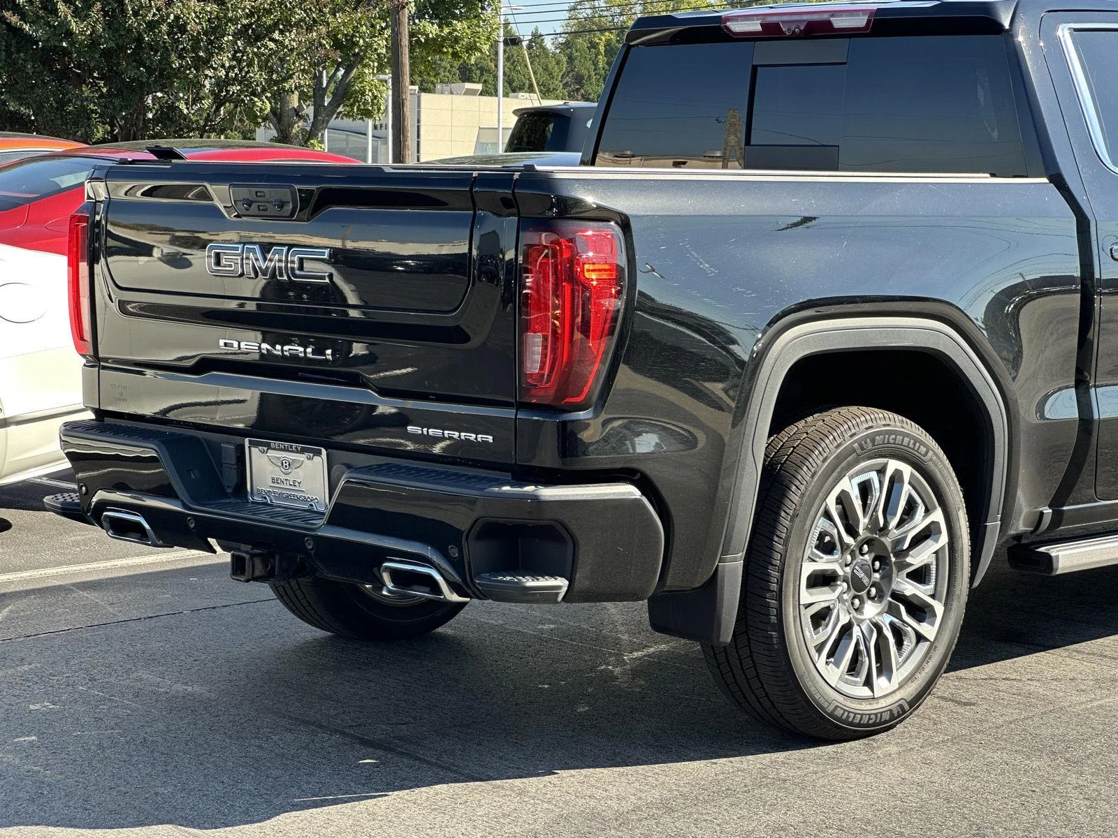 Used 2023 Onyx Black GMC Denali Ultimate image 56