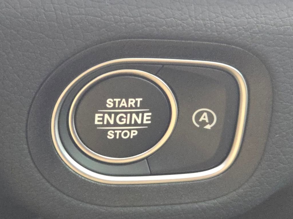 New 2026 Black Mercedes-Benz GLS 450 image 79