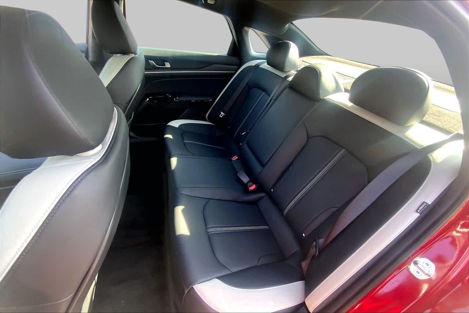 Certified Used 2025 Runway Red Kia GT-Line image 19