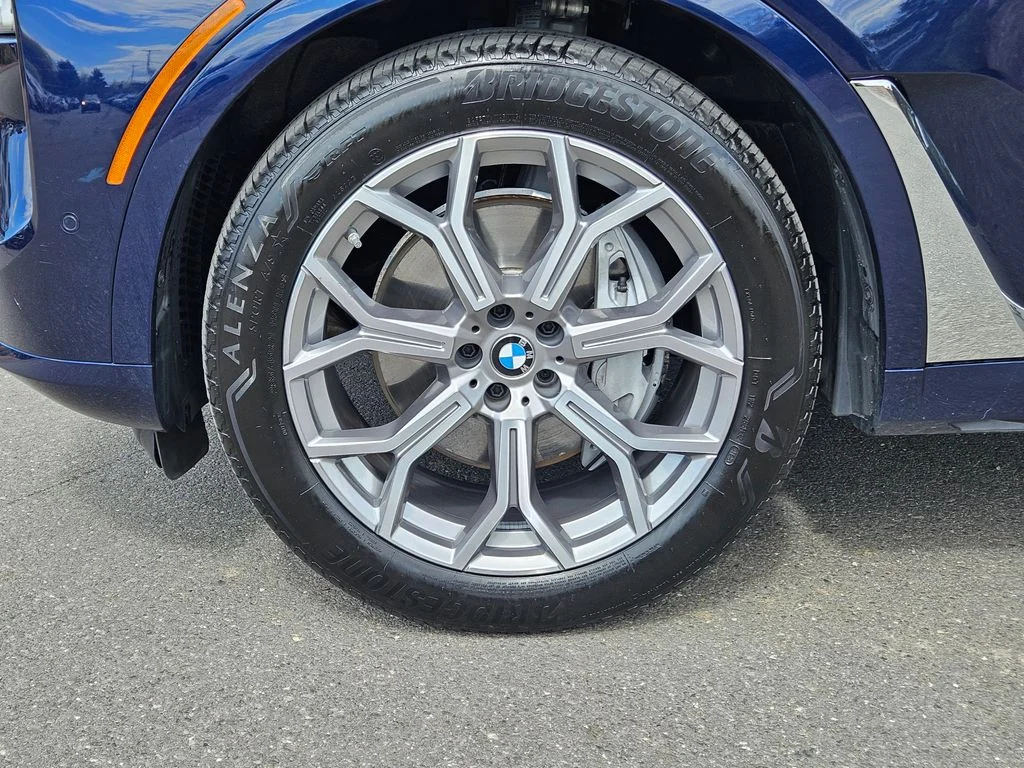Certified Used 2026 Blue BMW xDrive40i image 41