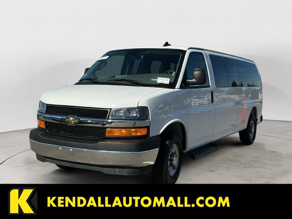 2025 Chevrolet Express Passenger