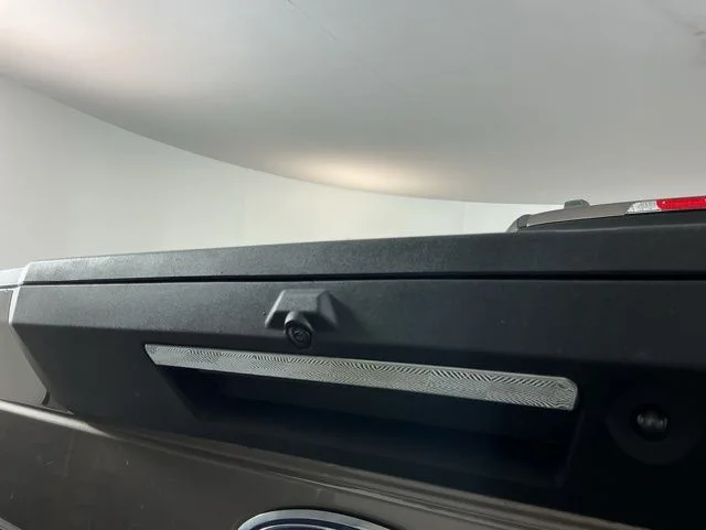 Used 2020 Gray Ford Lariat image 9