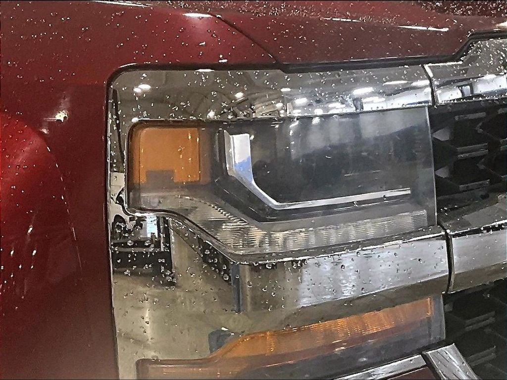 Used 2016 Red Chevrolet LT image 33
