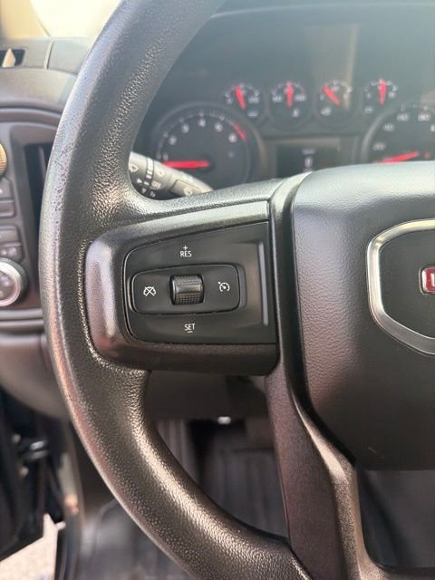 Used 2020 Blue GMC Base image 17