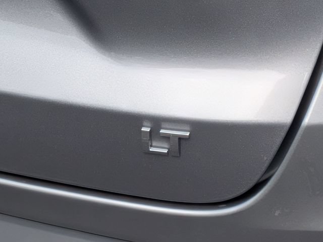 Used 2024 Sterling Gray Metallic Chevrolet LT image 29