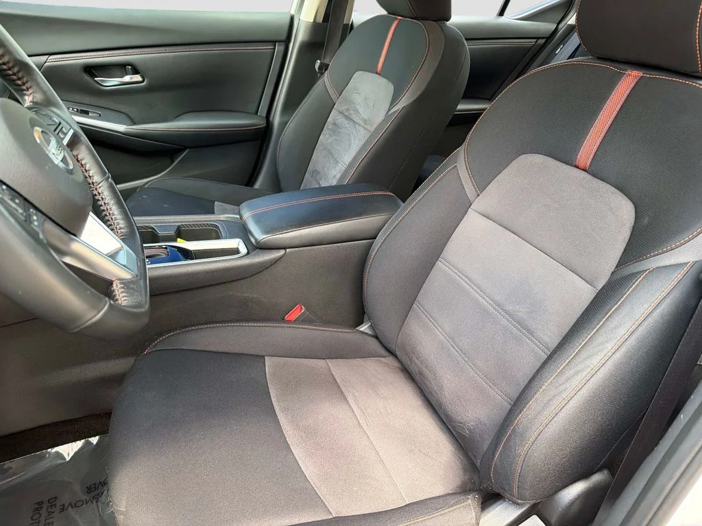 Used 2023 White Nissan SR image 21