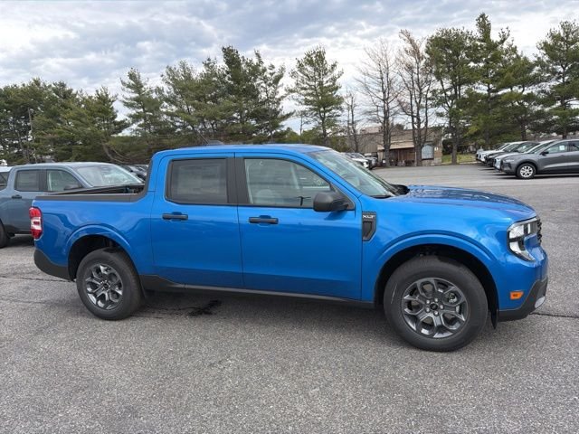 New 2026 Velocity Blue Ford XLT image 2