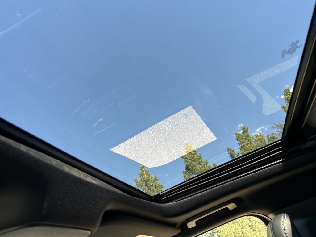 New 2026 Oxford White Ford Platinum image 35