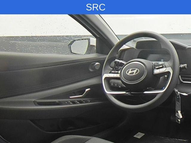 New 2026 White Hyundai SE image 33