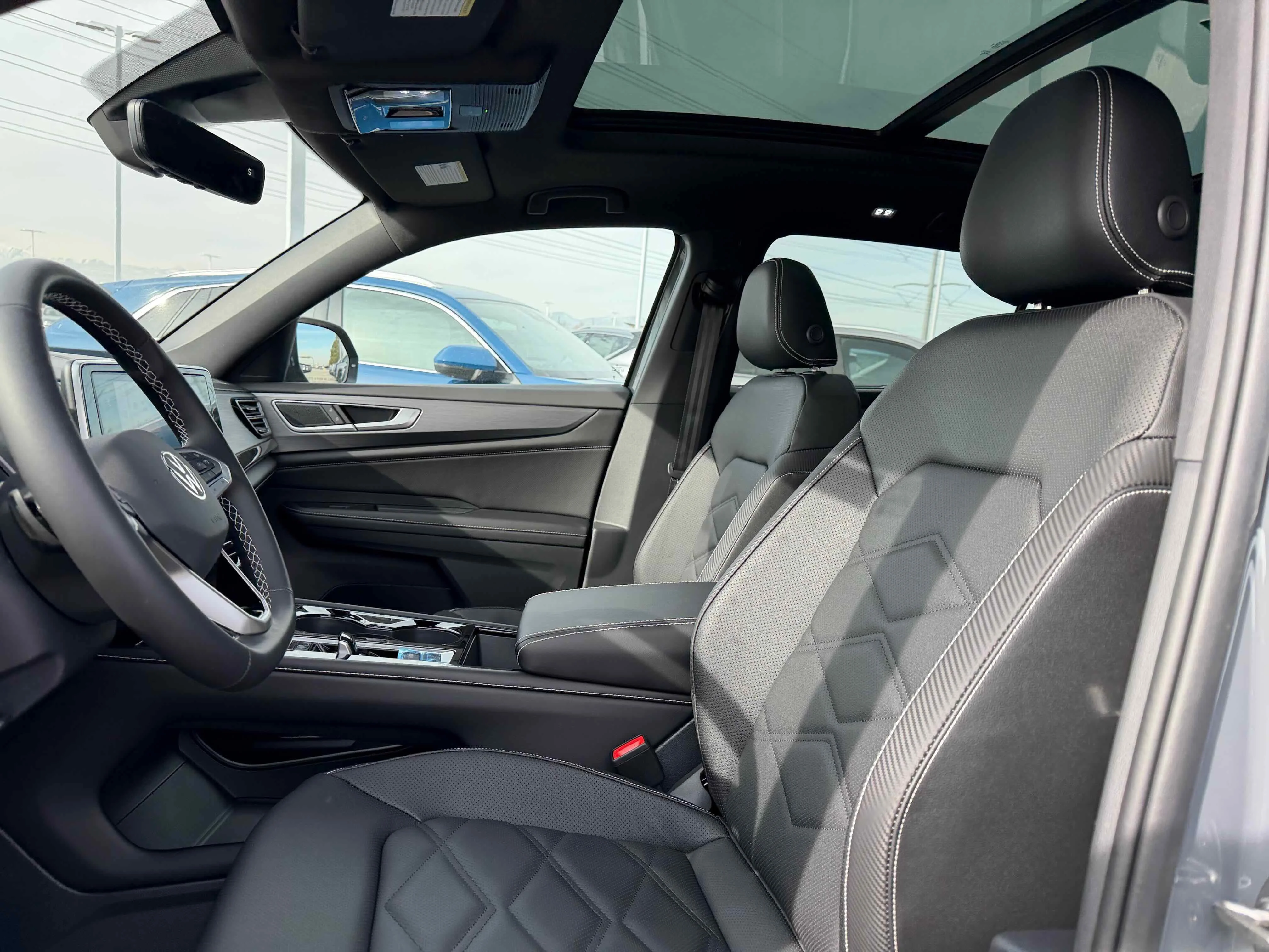 New 2026 Gray Volkswagen 2.0T SE w/Technology image 4