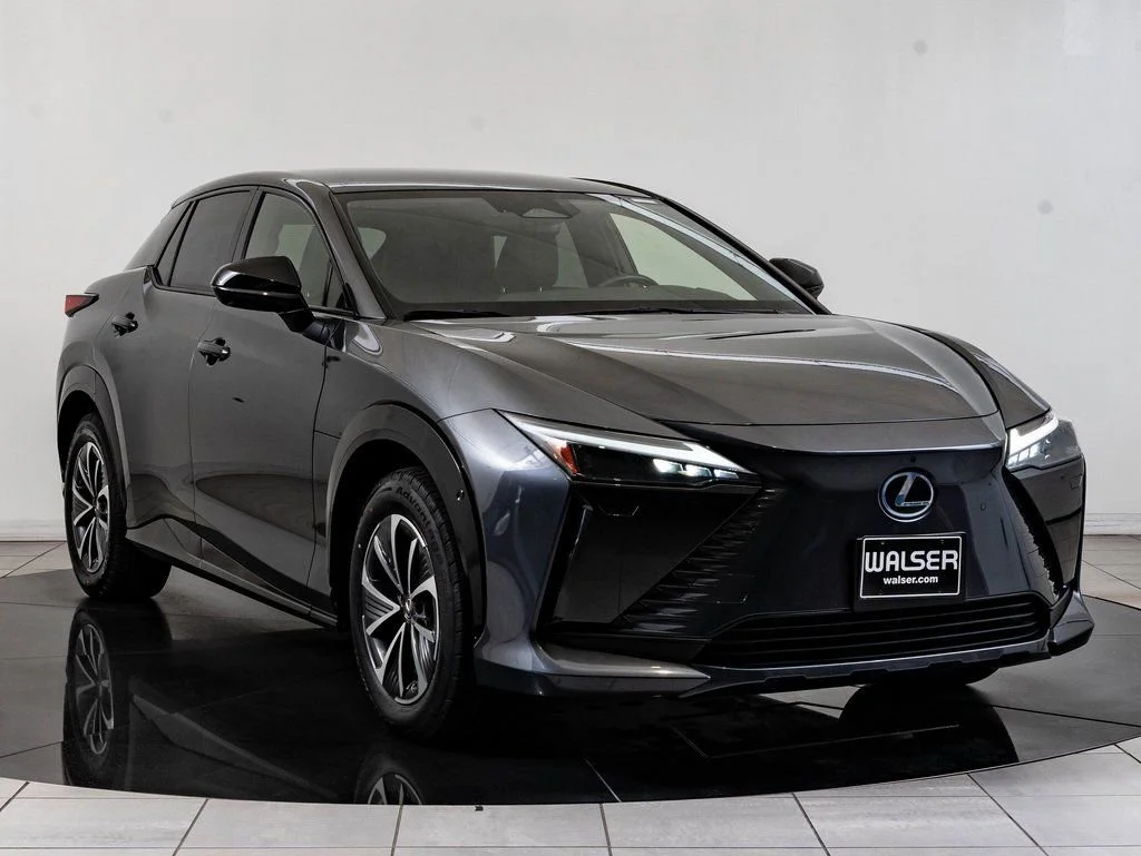 Used 2023 CLOUDBURST GRAY Lexus 450e Premium image 12