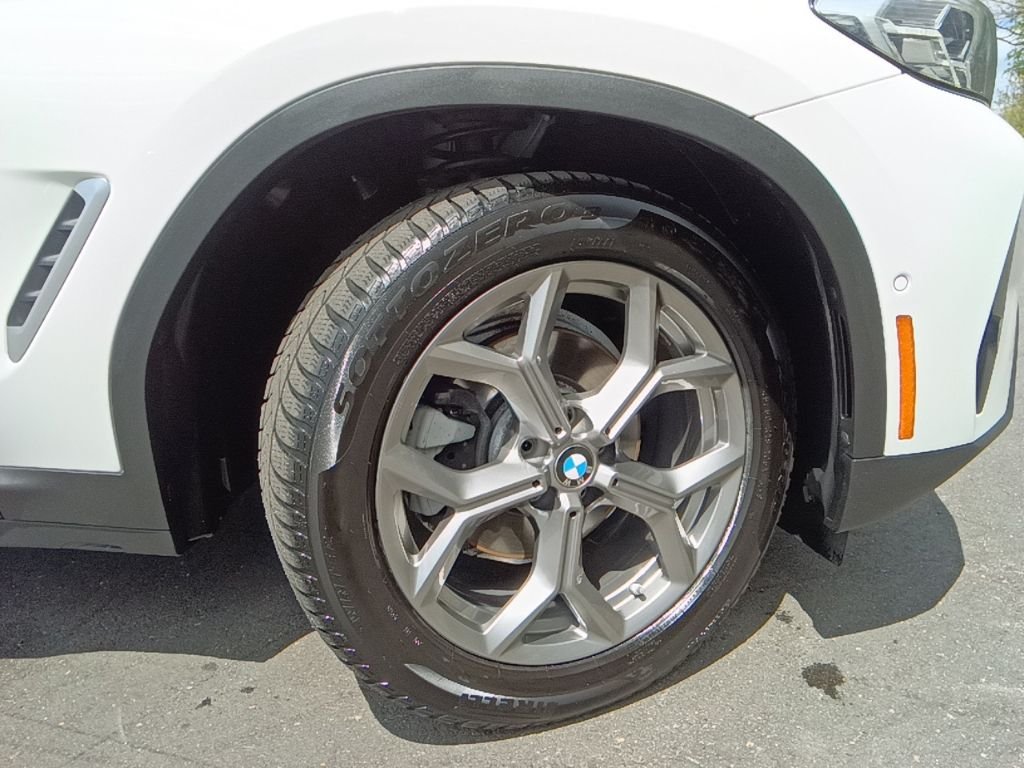 Certified Used 2024 Alpine White BMW xDrive30i image 29