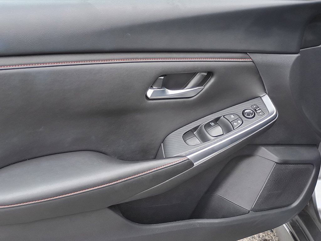 2025 Nissan Sentra SR - Photo 14