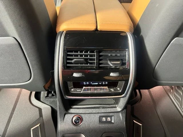 Certified Used 2026 Green BMW xDrive40i image 37