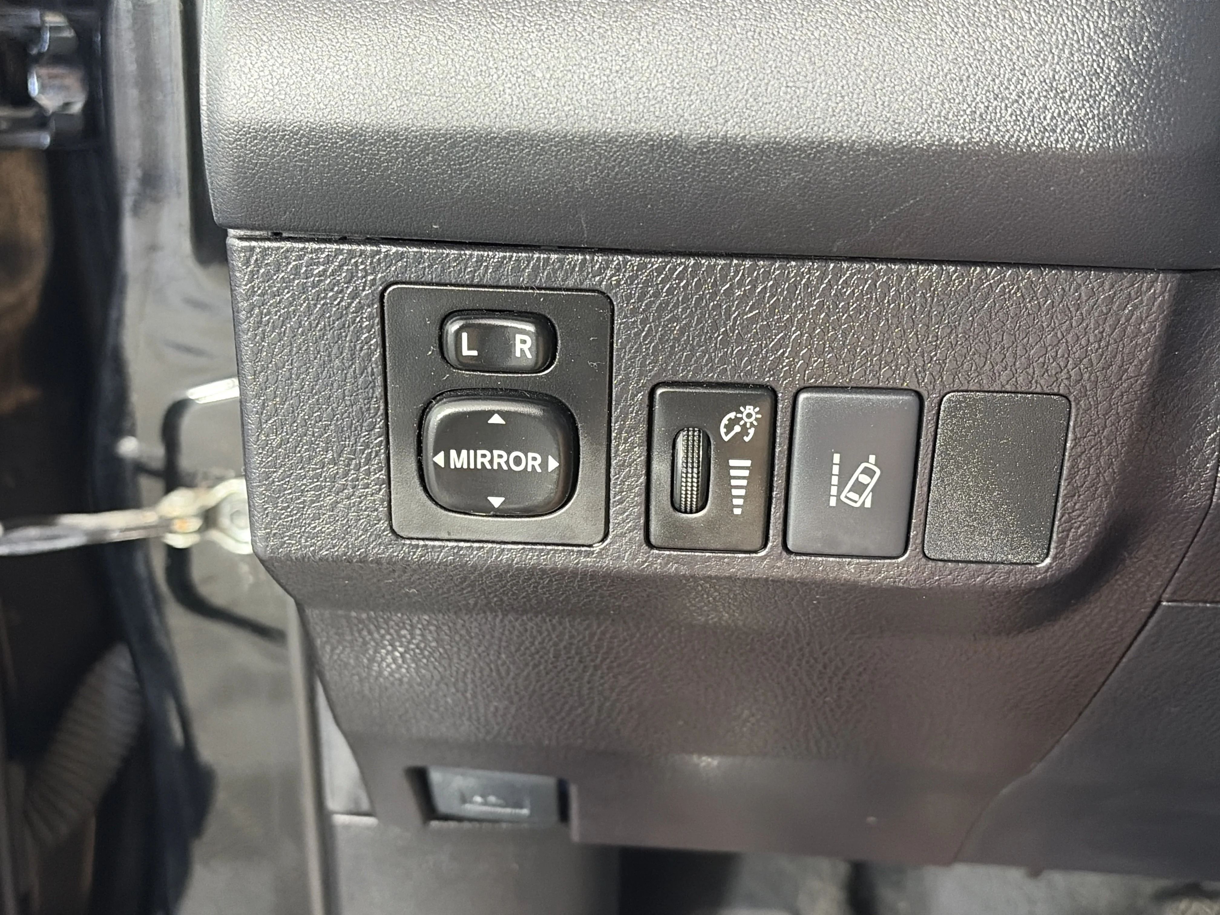 Used 2018 Black Toyota LE image 25