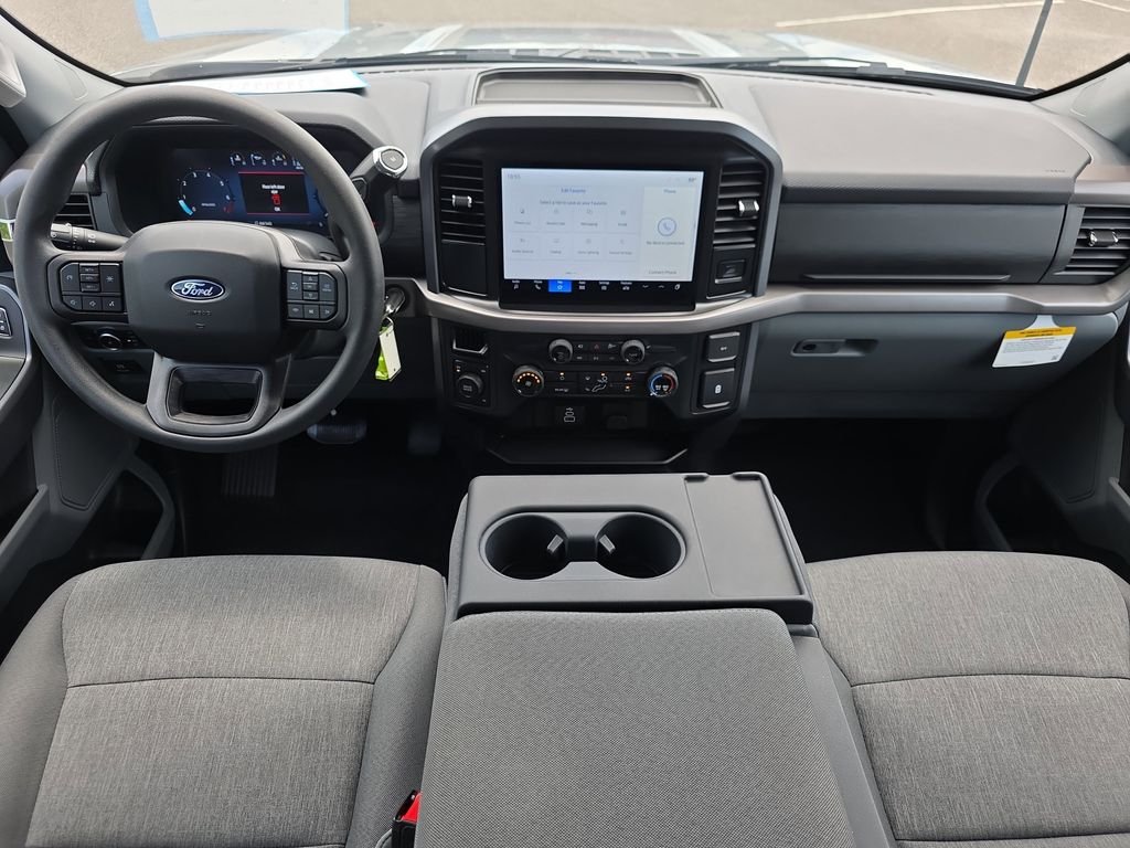 Used 2025 Silver Ford XLT image 13