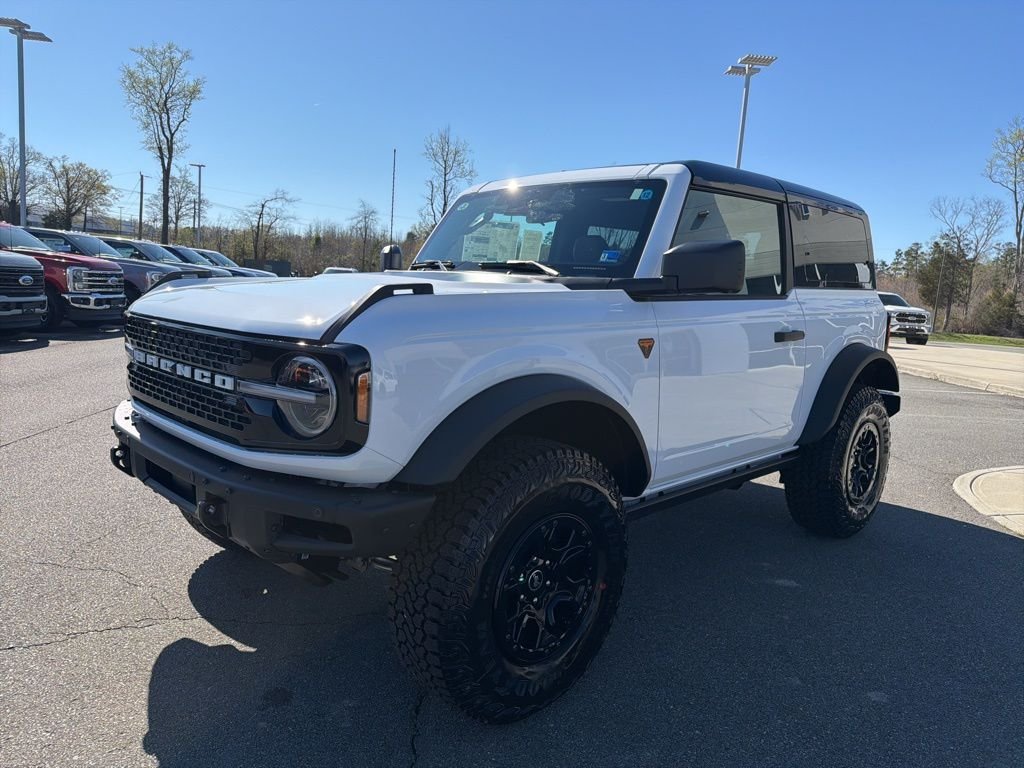 New 2026 Oxford White Ford Badlands® image 7