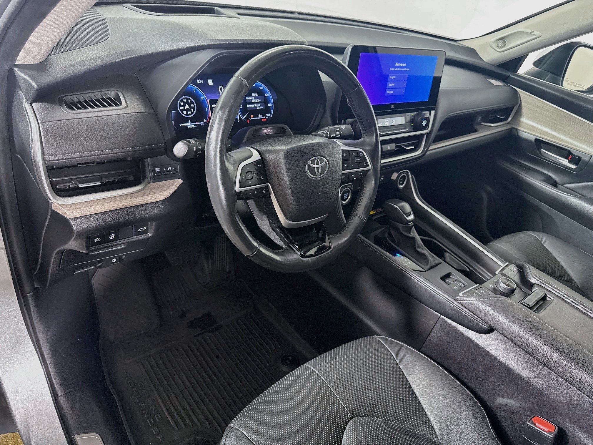 Used 2024 Celestial Silver Metallic Toyota Platinum image 9