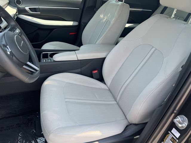 Certified Used 2025 Gray Hyundai SEL image 33