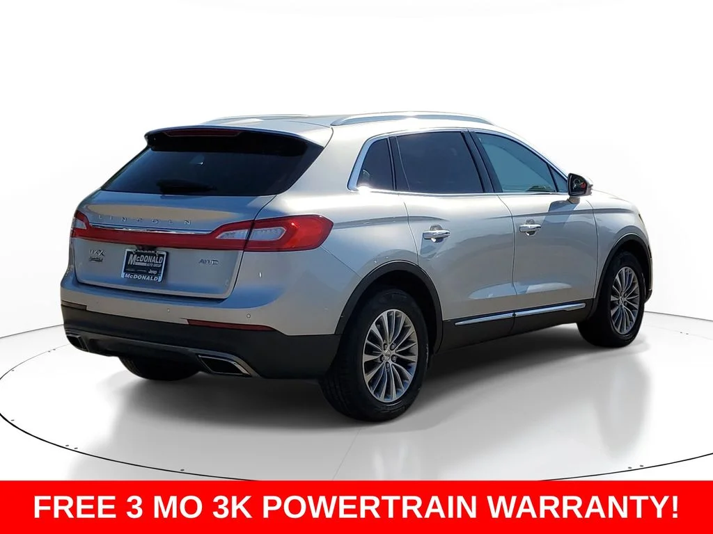 Used 2016 Silver Lincoln Select image 3