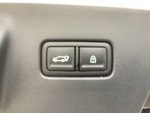 New 2026 White Pearl Hyundai Limited image 31