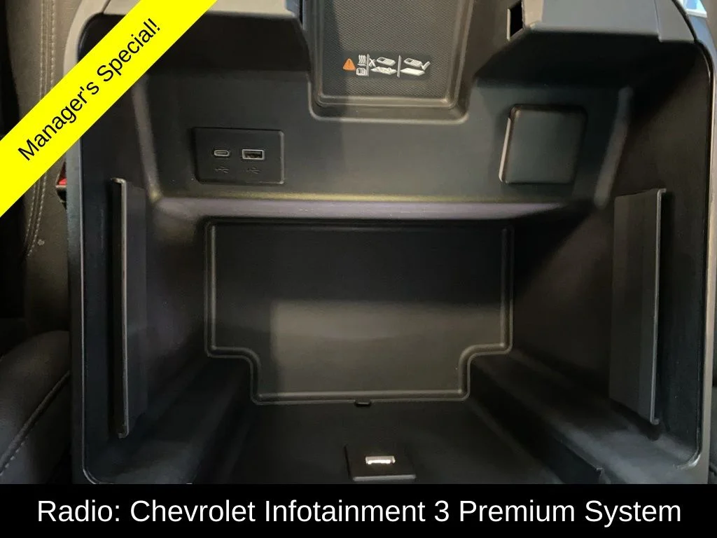 Used 2025 White Chevrolet LTZ image 9