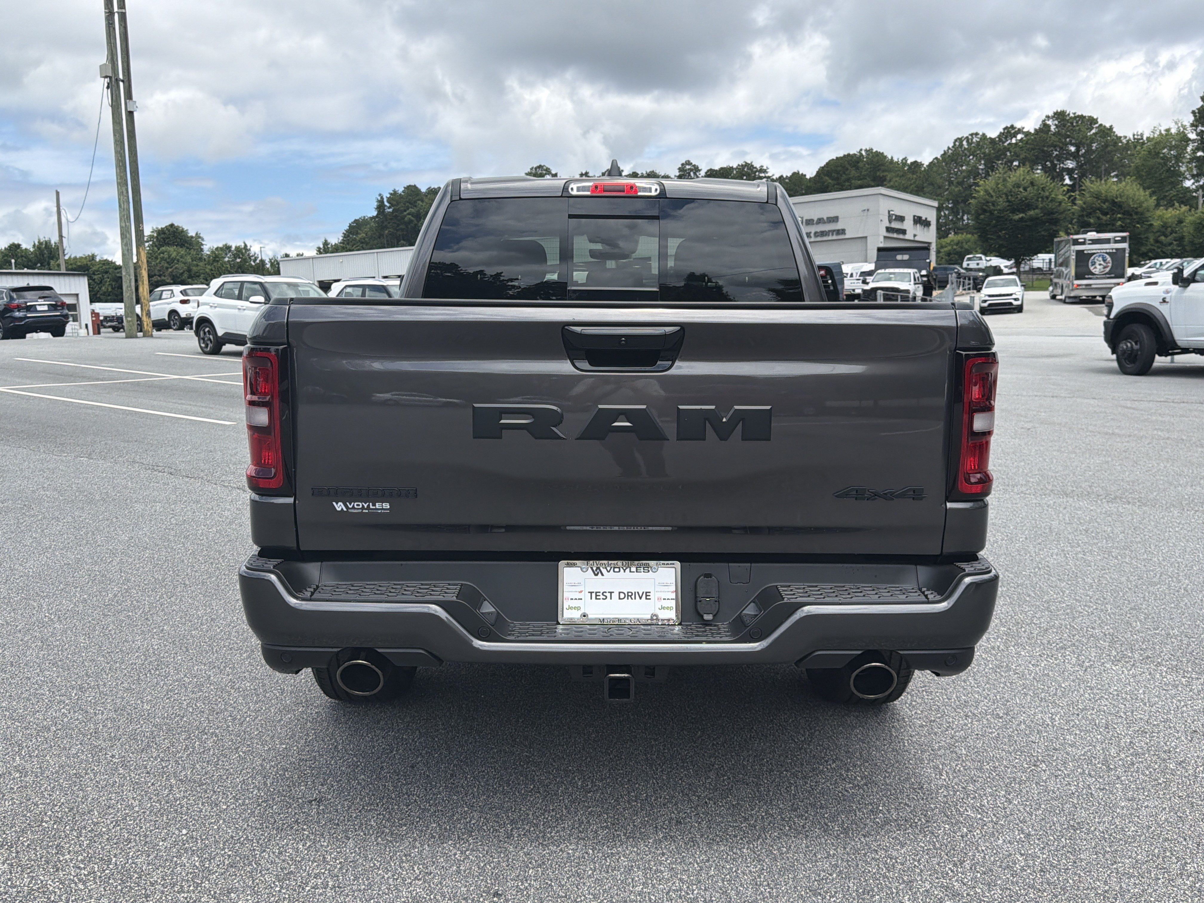 New 2026 Granite Crystal Metallic Clearcoat RAM Big Horn/Lone Star image 8