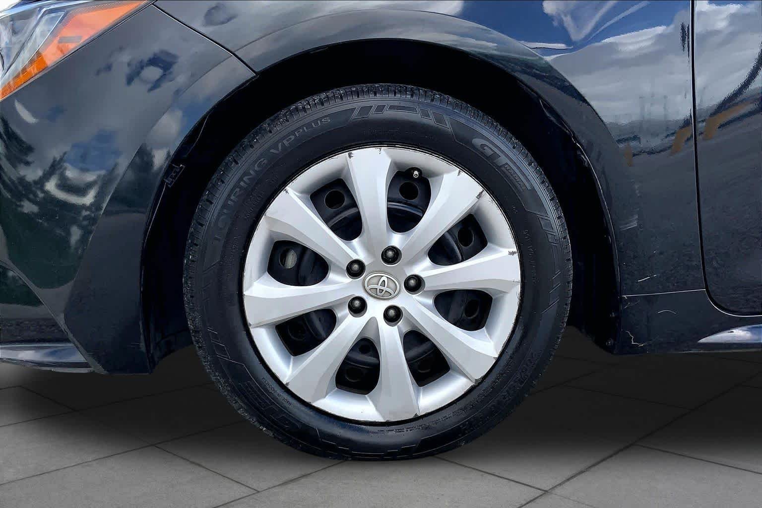 Used 2023 Midnight Black Metallic Toyota LE image 11