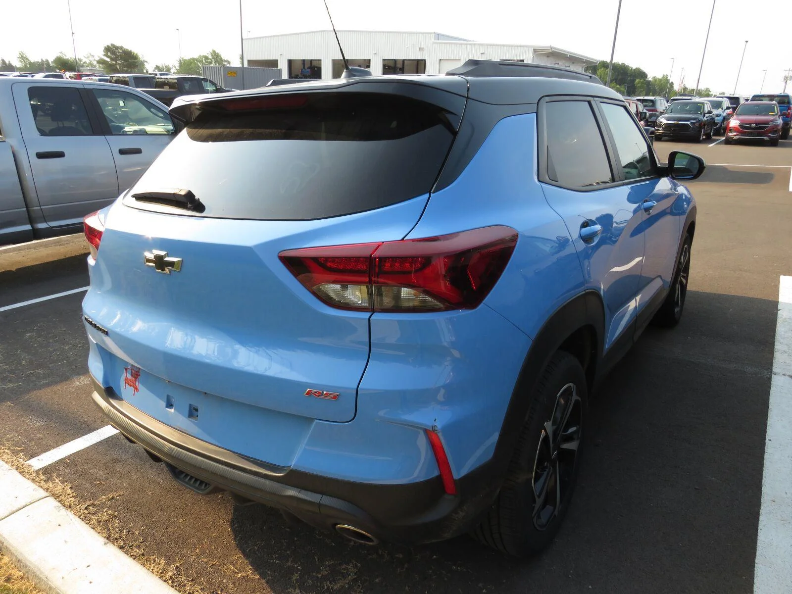 Used 2023 Fountain Blue Chevrolet RS image 10