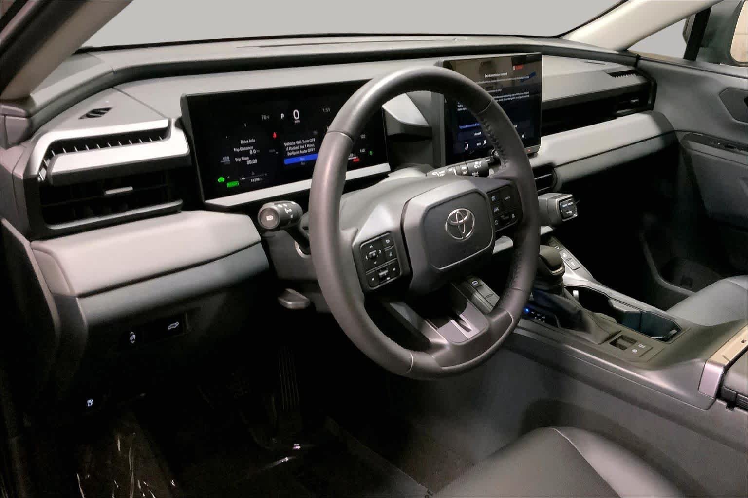 Used 2026 Midnight Black Metallic Toyota XLE Premium image 18