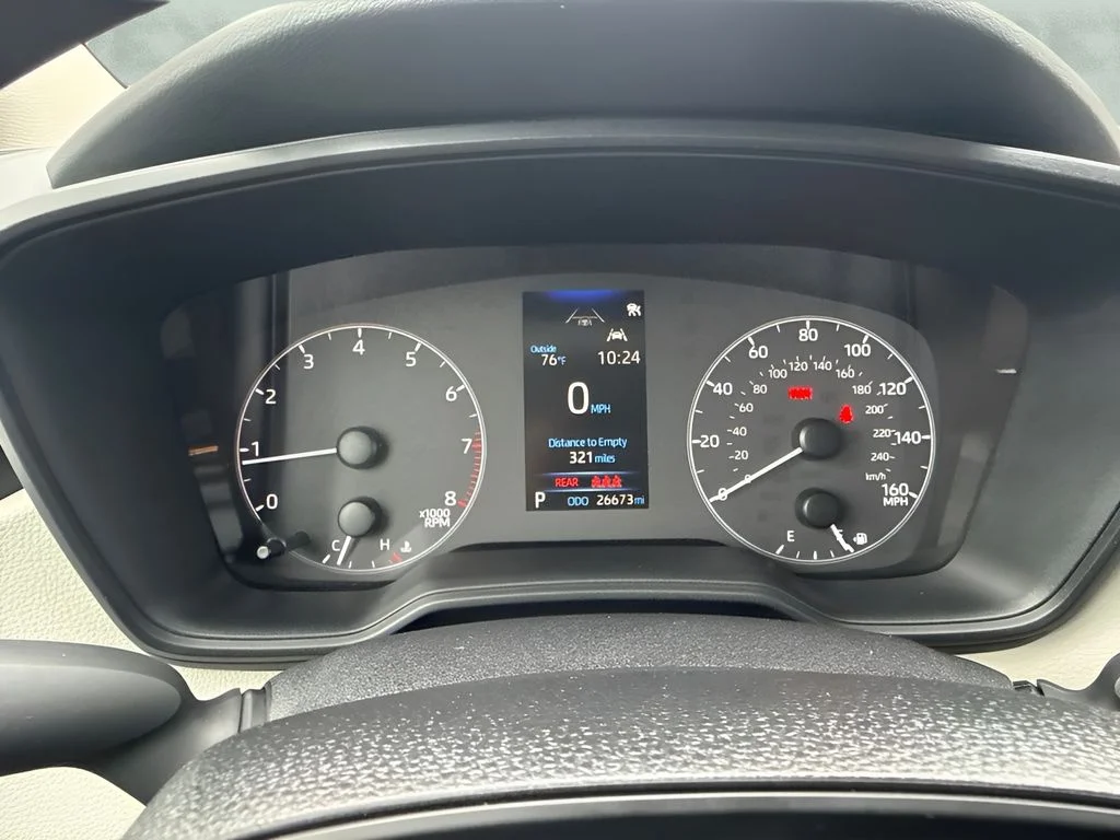 Used 2025 Silver Toyota LE image 19