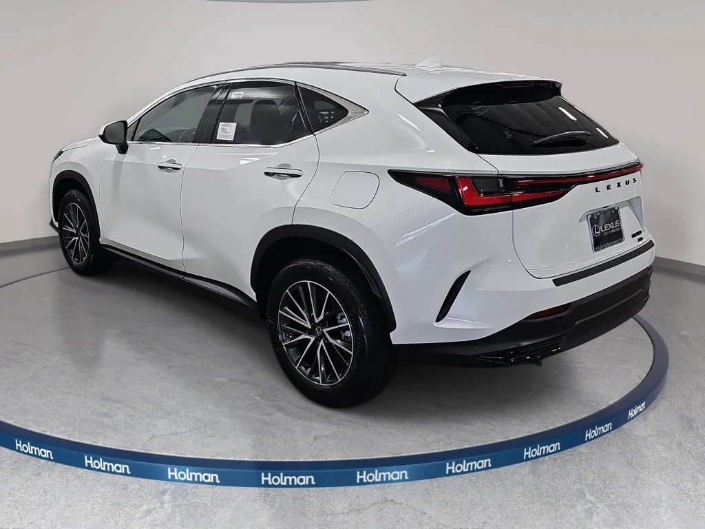 New 2026 Ultra White Lexus PREMIUM image 8