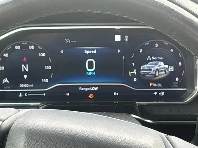 Used 2022 NORTHSKY BLUE METALLIC Chevrolet RST image 18