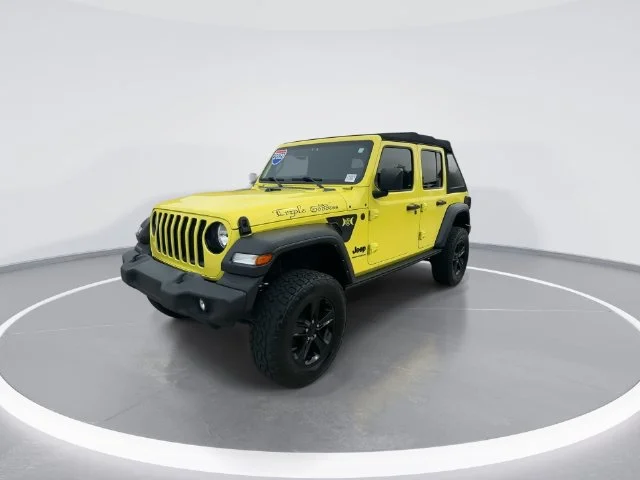 Used 2023 Yellow Jeep Sport image 3