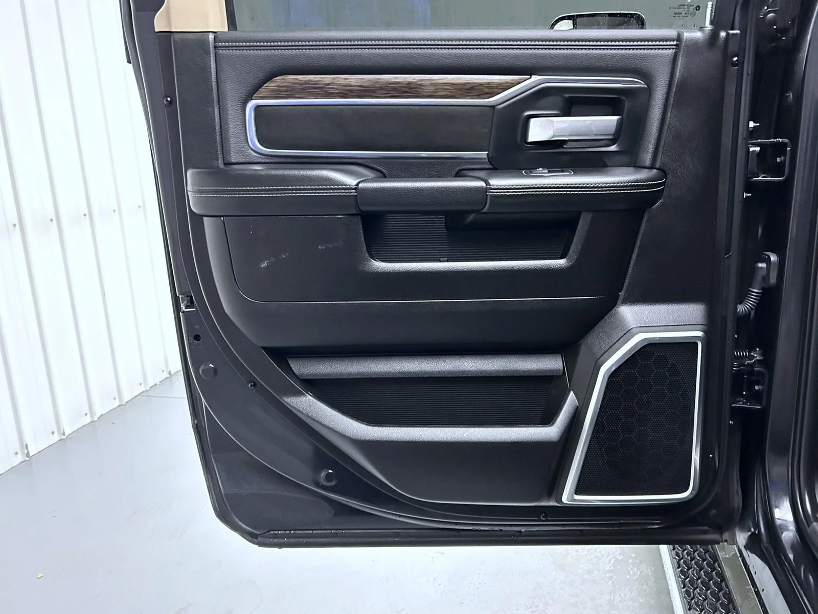 Used 2019 Gray Ram Laramie image 20
