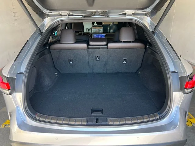 Certified Used 2025 Iridium Lexus 450h+ Luxury image 23