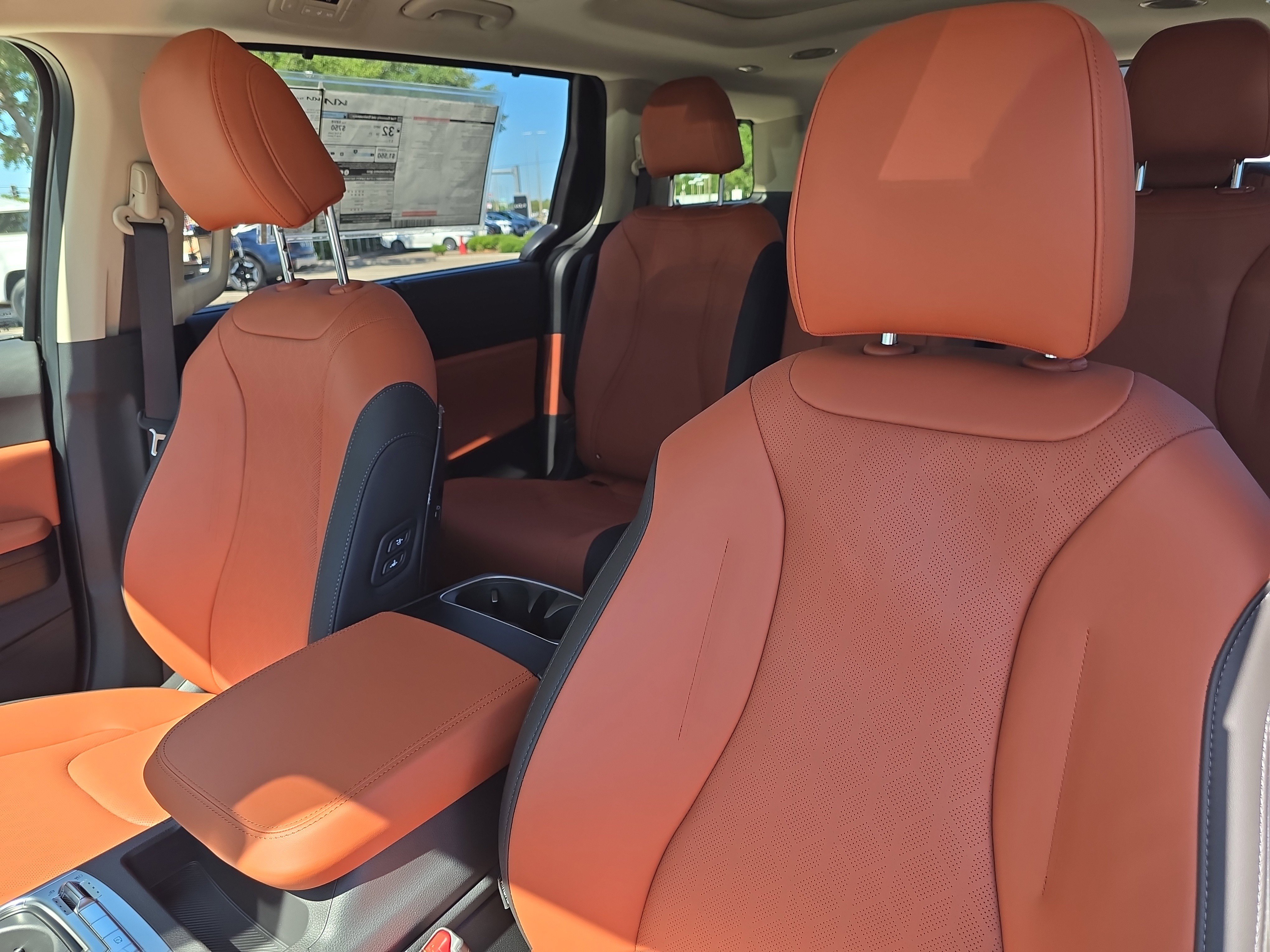New 2026 Aurora Black Pearl Kia SX image 23