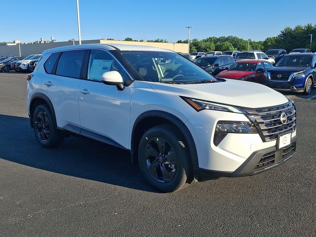 New 2026 Everest White Pearl TriCoat Nissan SV image 2