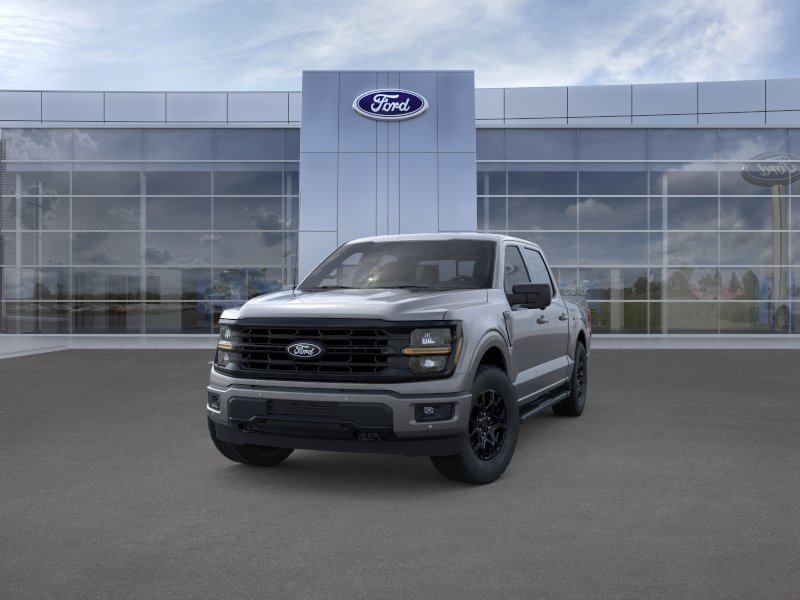 New 2026 Carbonized Gray Metallic Ford XLT image 3