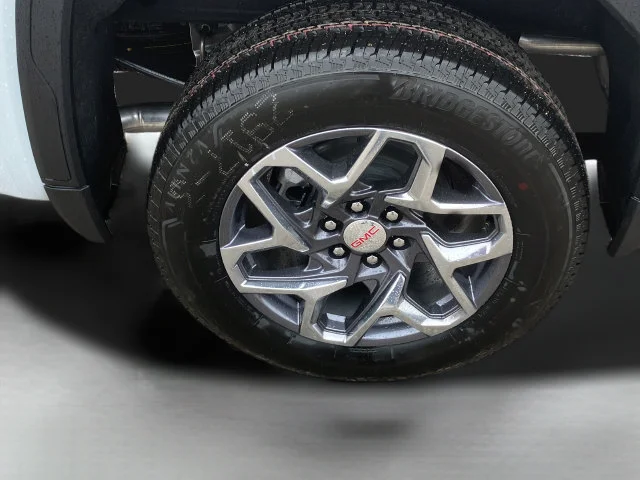 2026 GMC Sierra 1500 SLT - Photo 31